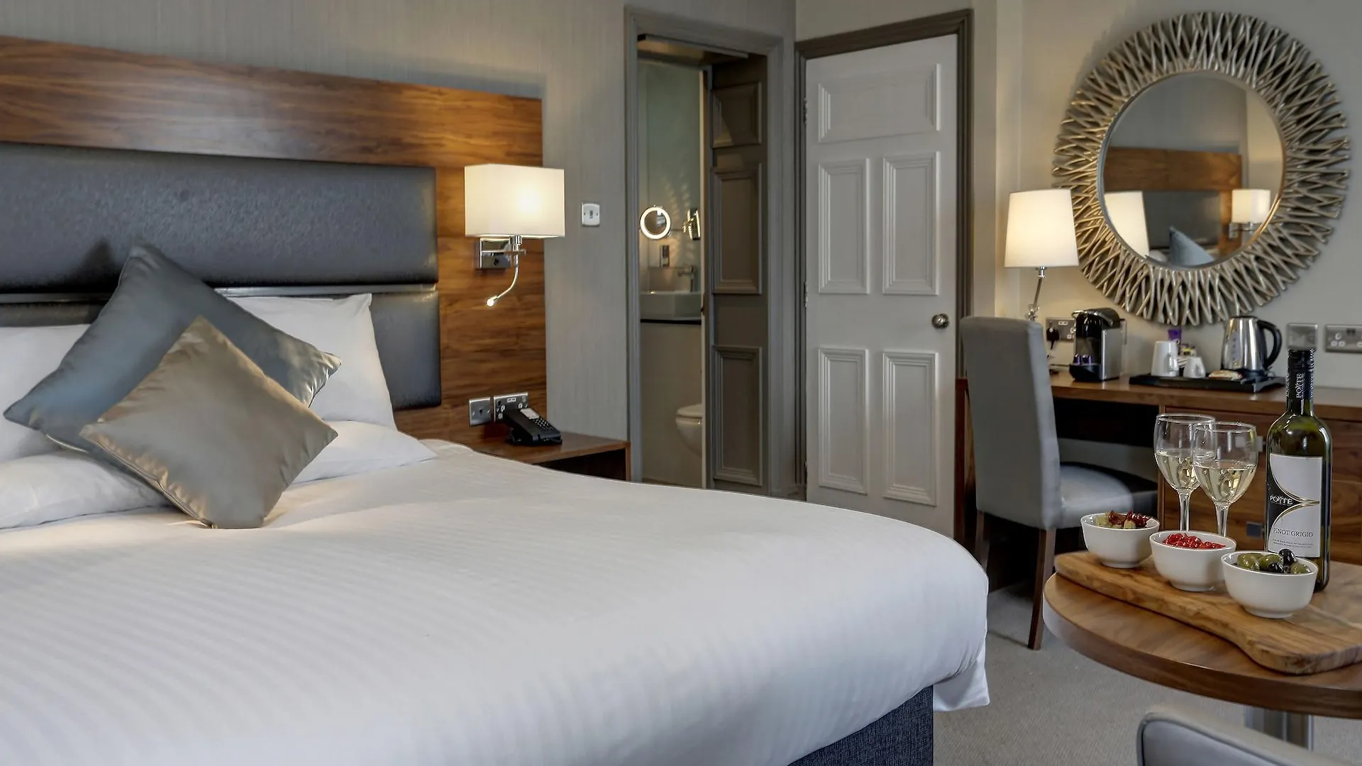 Best Western Chilworth Manor Hotel